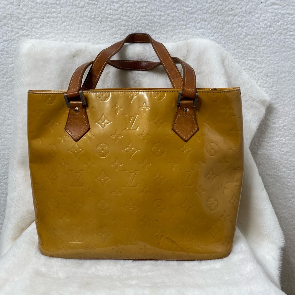 Louis Vuitton Vernis Houston Beige Gold Patent Leather Bag